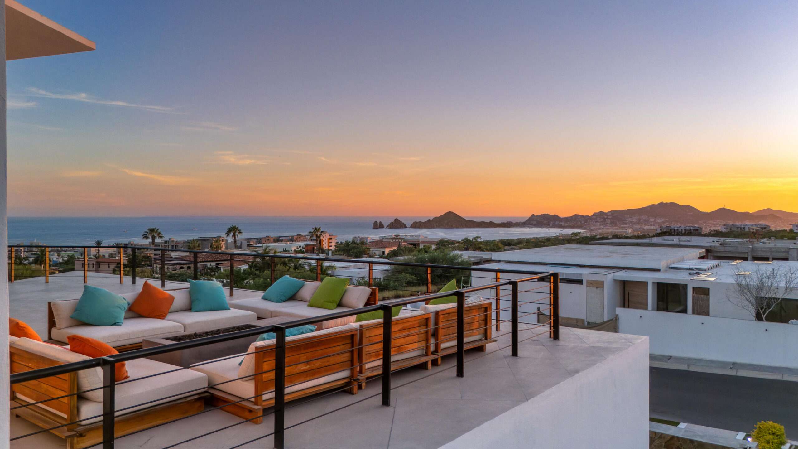 Cove Club Las Colinas Welcome to Casa Van Brunt located in Las Colinas in the private resort community of Cabo Del Sol. This residence is a two-story home sitting on nearly 12,000 square feet of land. The home is delivered fully furnished and overlooks the 12th hole of the Cove Club Golf Course. Enjoy it's outdoor living space with a large palapa and infinity-edge pool with – Cabo Del Sol, Cabo Corridor, BS