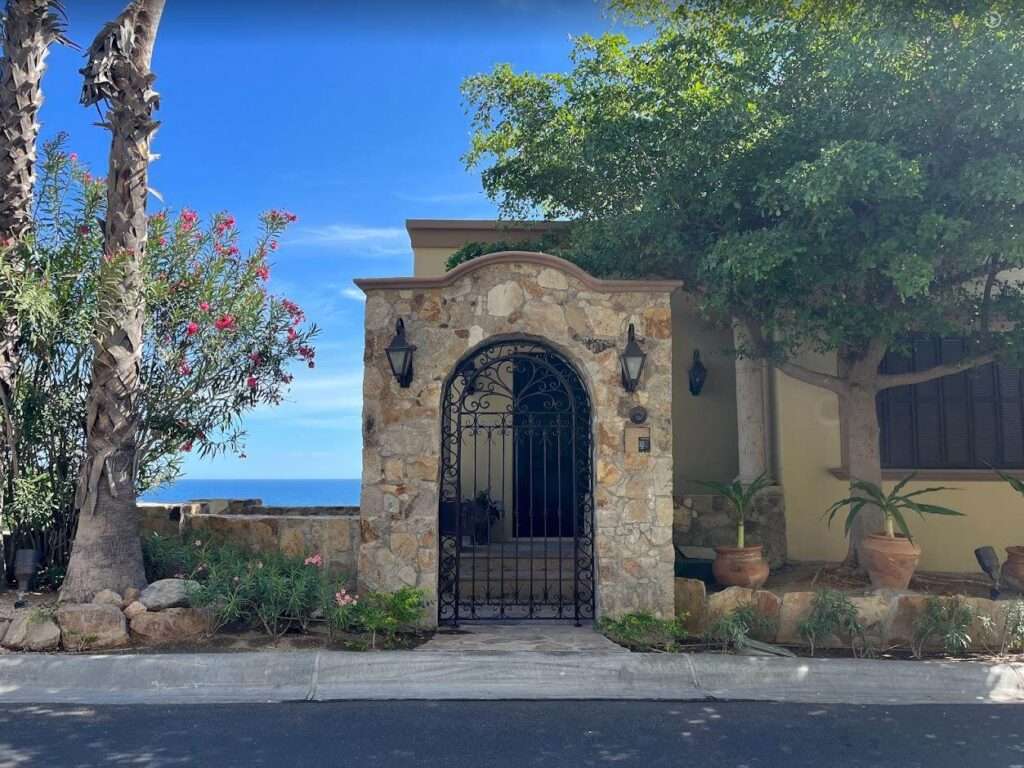 Puerta del Sol, Cabo Corridor, BS | Cove Club For Sale